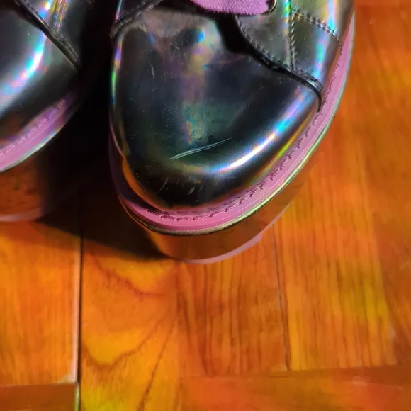 YRU Alien Platform Sneakers - Picture 2 of 5